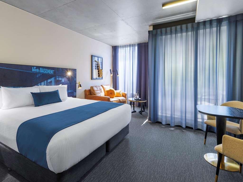 Mercure St Kilda Road Aparthotel 4*